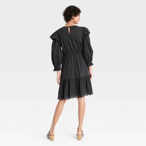 XL Eyelet Ruffle Long-sleeve Dress Dark Gray/Black Dark Cottagecore - Ravencore - Picture 3 of 11